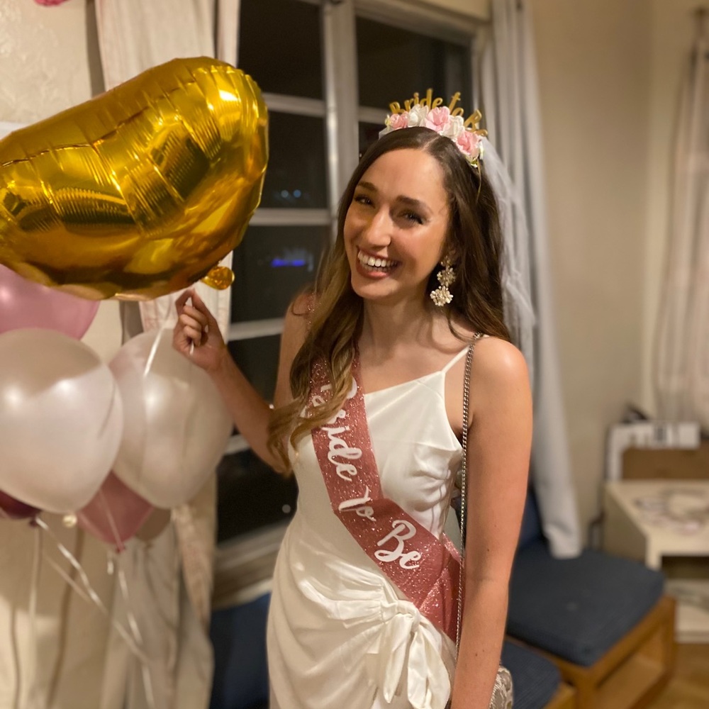 Meet your Posher, Juliette